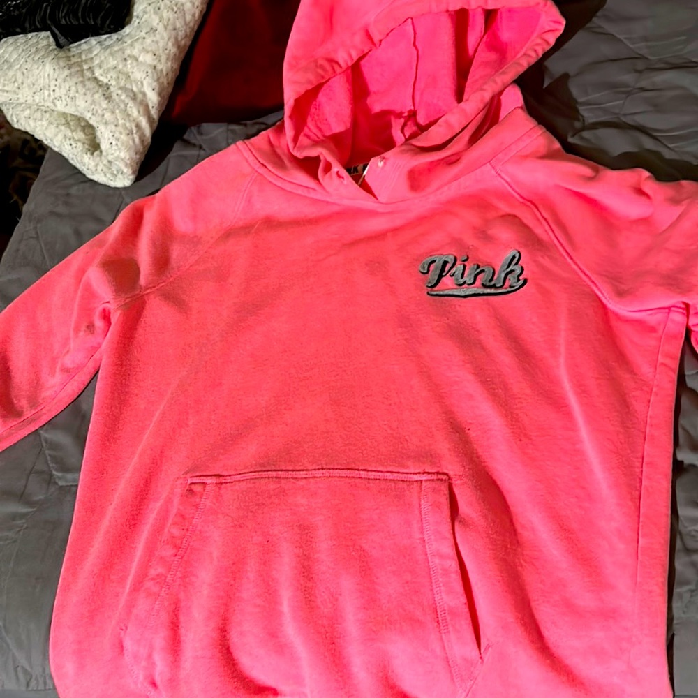 Pink Victoria hoodie it is missing the string for the hood